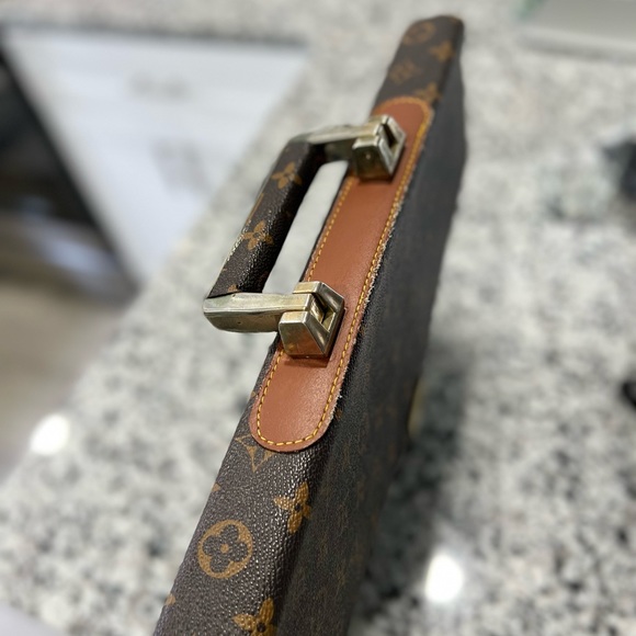 Vintage Louis Vuitton Briefcase - Picture 4 of 4